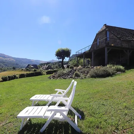 Charme Et Modernite, Terrasse Bois, Vallee Du Mars - Fr-1-742-270 Le Falgoux